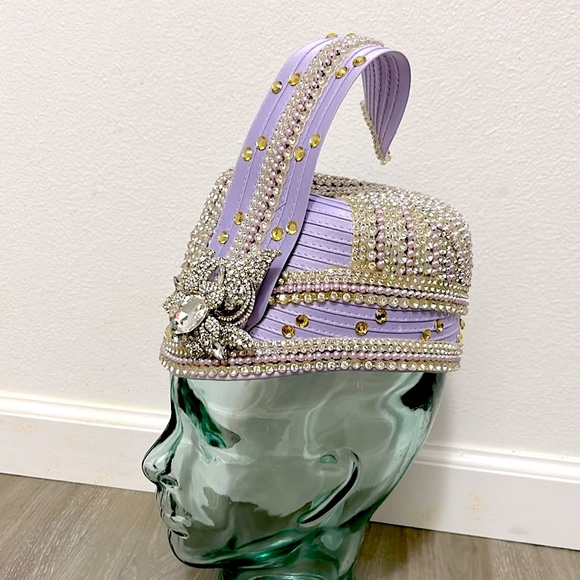 🖤DONNA VINCI lilac hat with faux pearls & crystal rhinestones